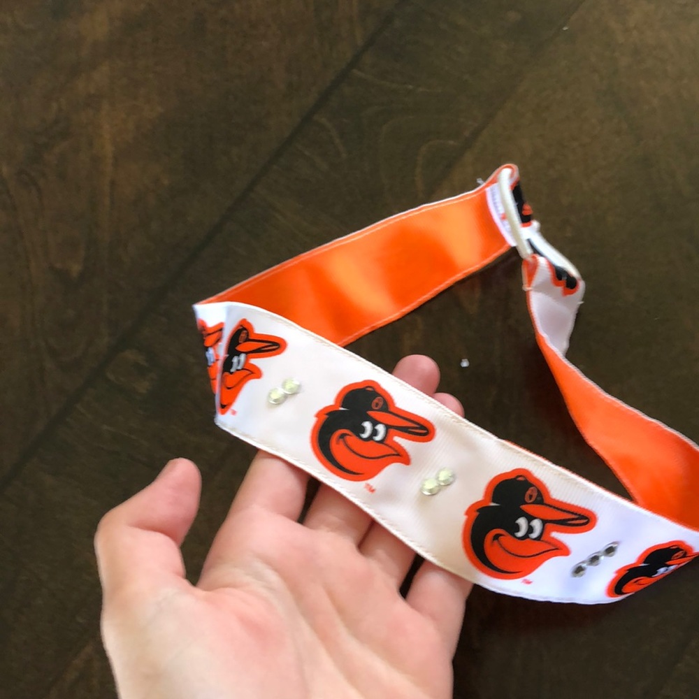 Orioles headband with sparkles